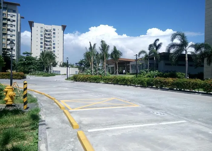 بيت ضيافة Alabang Condominium مانيلا